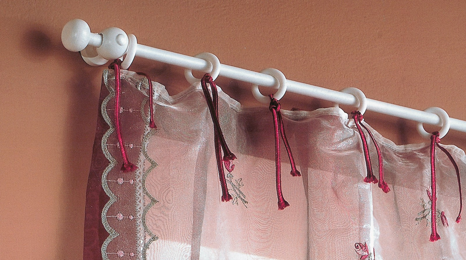 1coppia bastone a strappo d 11 mm bianco 120 cm con supporti cod:ferx.18150